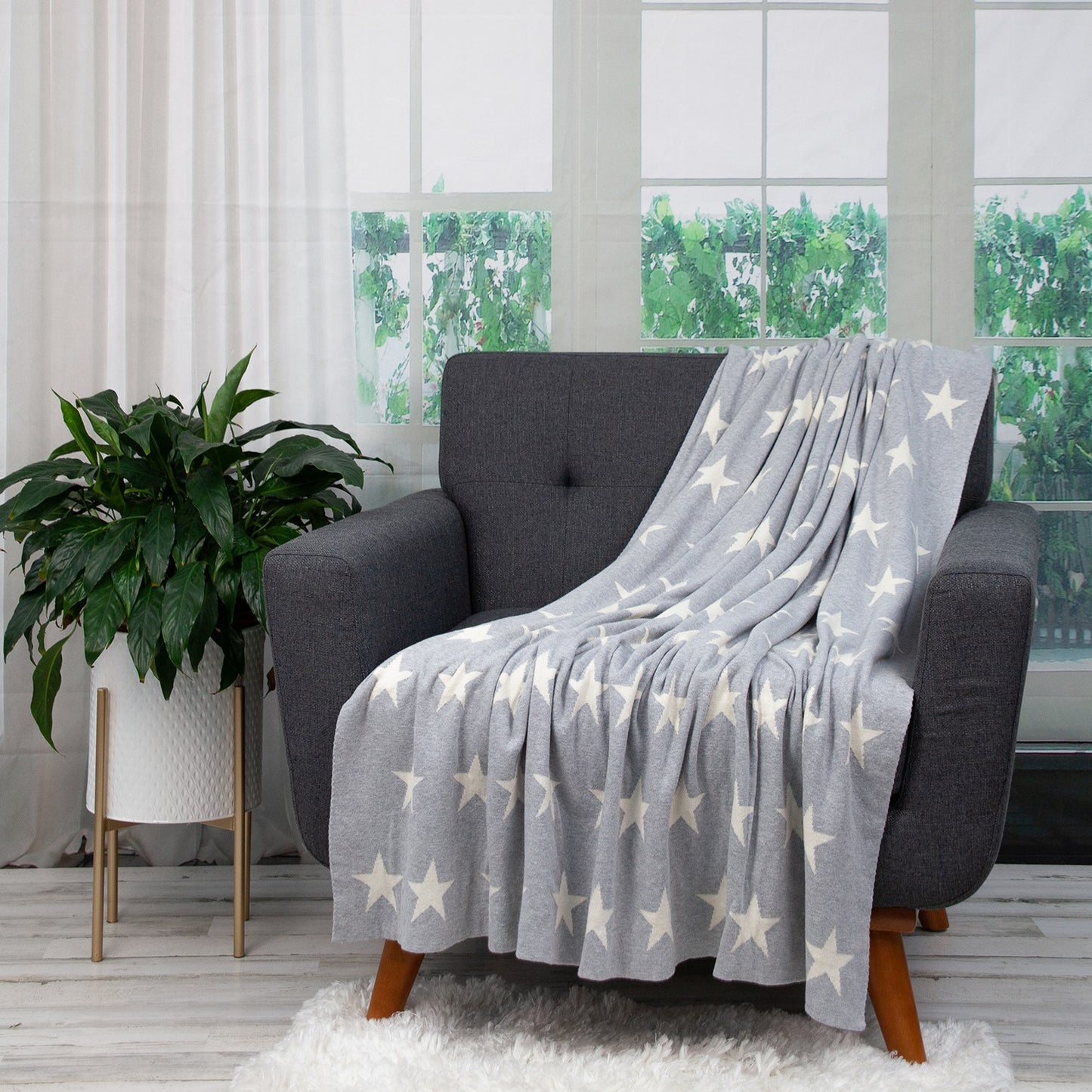 Gray and White Stars Knitted Throw Blanket-4